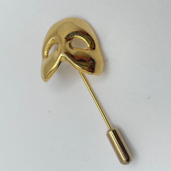 Vintage MONET Phantom of the Opera Mask Pin Gold Plated Signed Designer Jewelry - Picture 8 of 10
